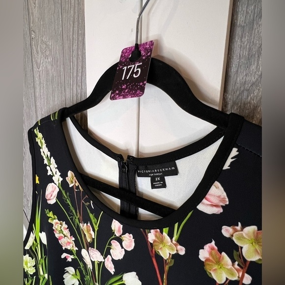 175. NWT Victoria Beckham x Target Black English Floral Satin Dress Sz 2X - Picture 4 of 9